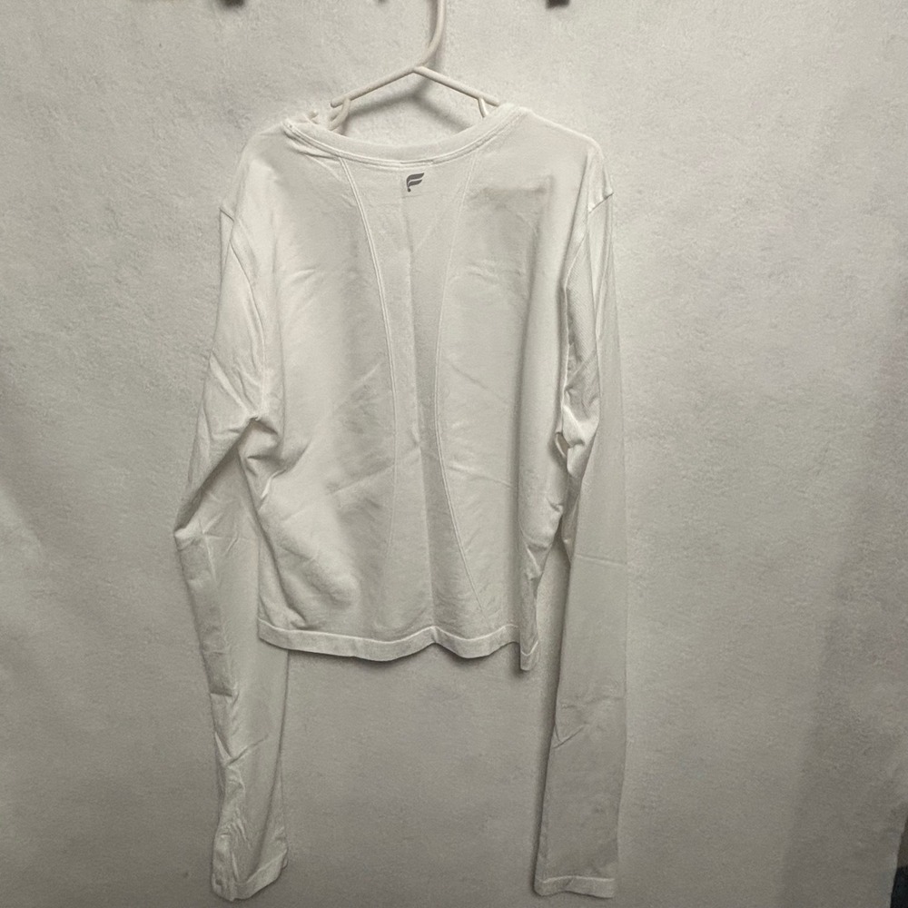 Fabletics White Long Sleeve Cropped Activewear Top Small NWT